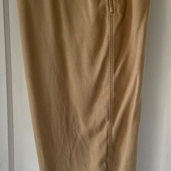 NWT — Everlane - Tencel Relaxed Chino in Buttersoft -Color Dark Khaki, Size 16 - Picture 3 of 5